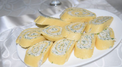 Сырные рулетики с творогом и зеленью: пошаговый рецепт с фото